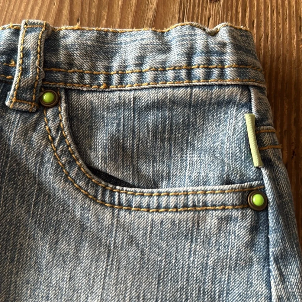 Children’s Place Distressed blue Denim Ruffle Skort Sz 6X/7 Butterfly Detail
